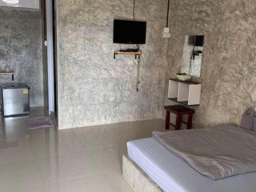 Hotel Rakchayanin Koh Larn
