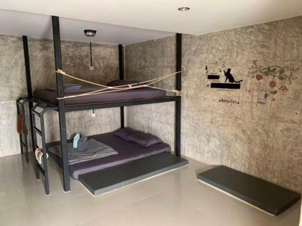 Hotel Rakchayanin Koh Larn 3*